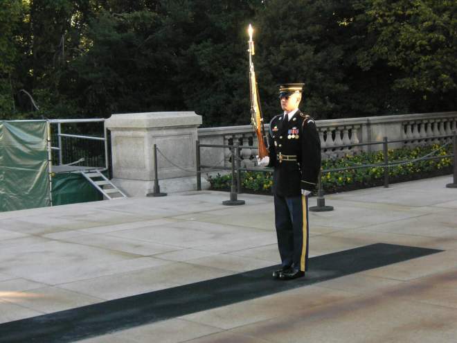 tomb-sentry-sunshine-henry-kass-2005-photo-01